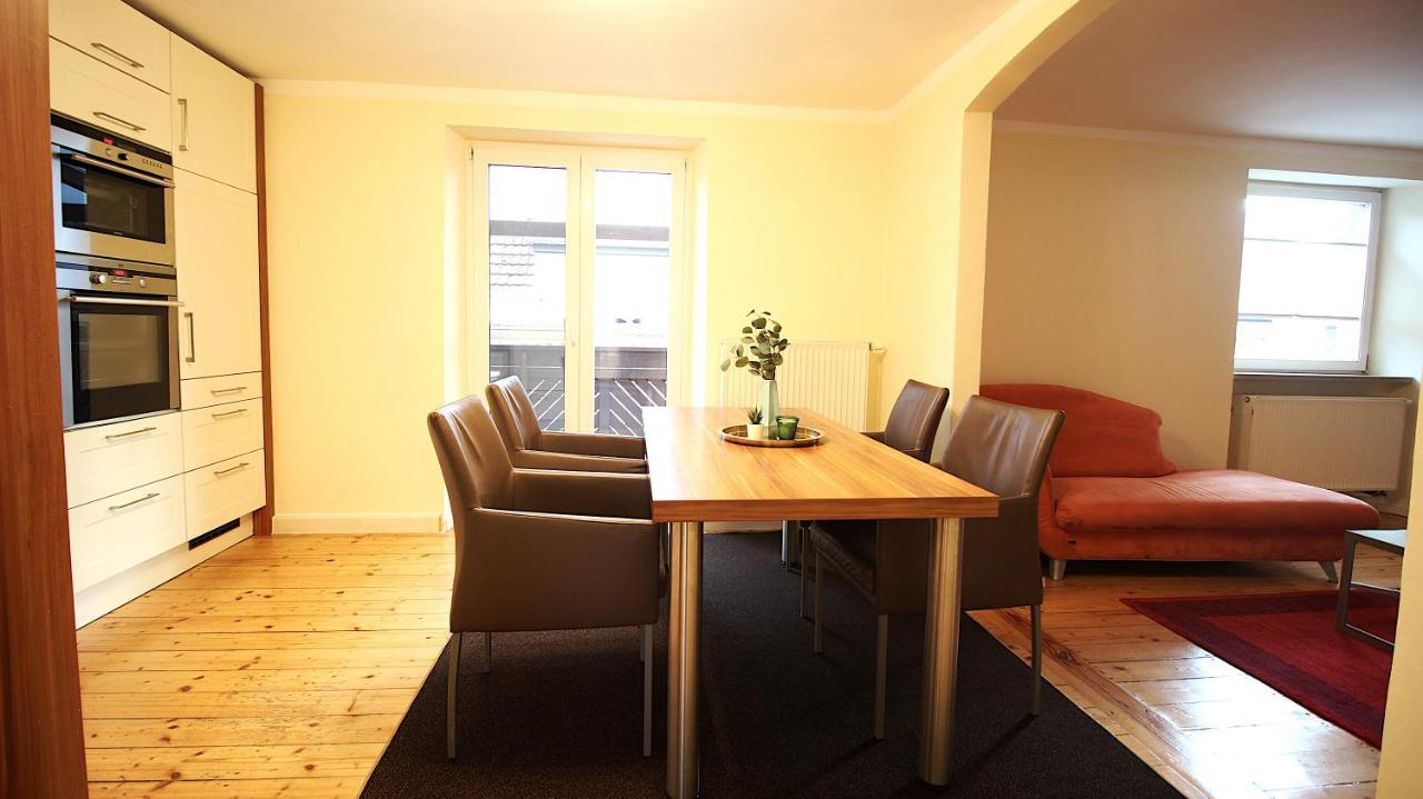 Ferienwohnung Am Wasserschloss 1-3 Ochsenfurt Exteriör bild