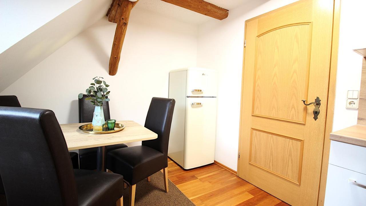 Ferienwohnung Am Wasserschloss 1-3 Ochsenfurt Exteriör bild