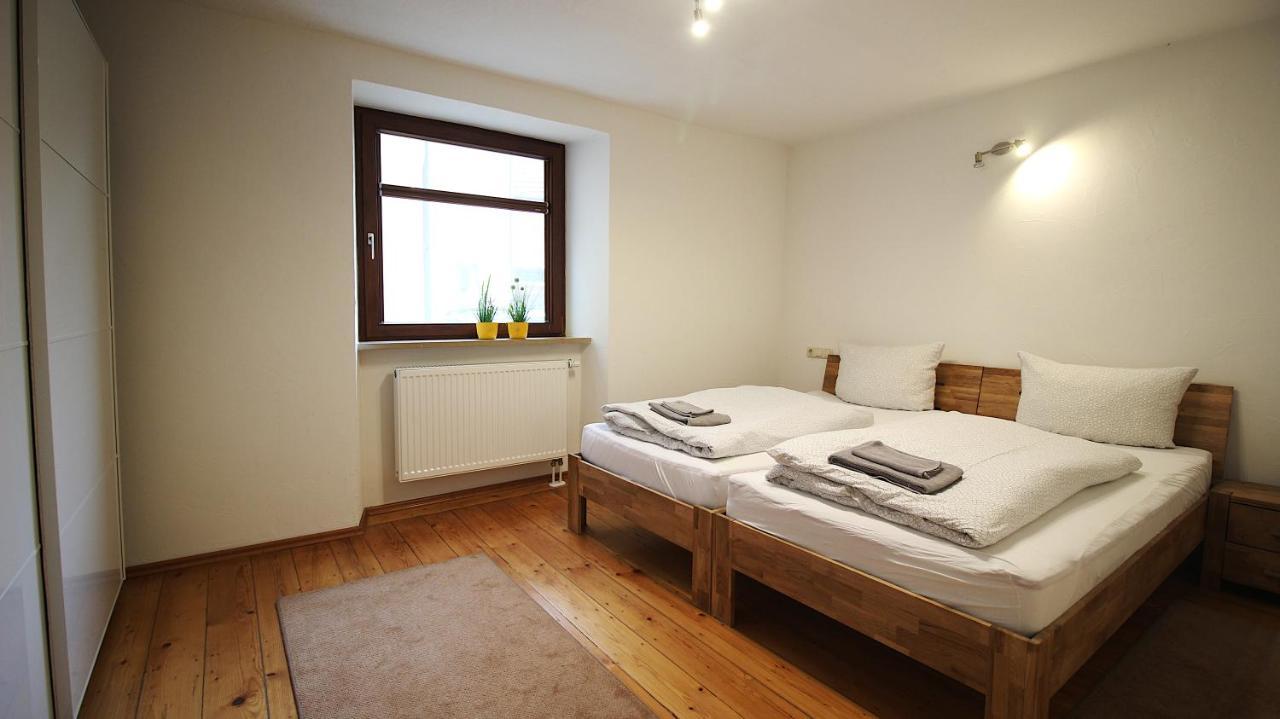 Ferienwohnung Am Wasserschloss 1-3 Ochsenfurt Exteriör bild
